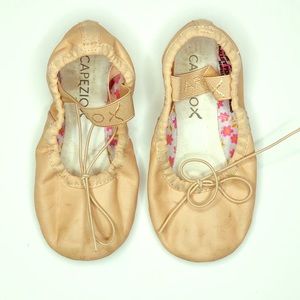 Ballet Shoes BUNDLE 3+ KIDS ITEMS FOR DISCOUNT